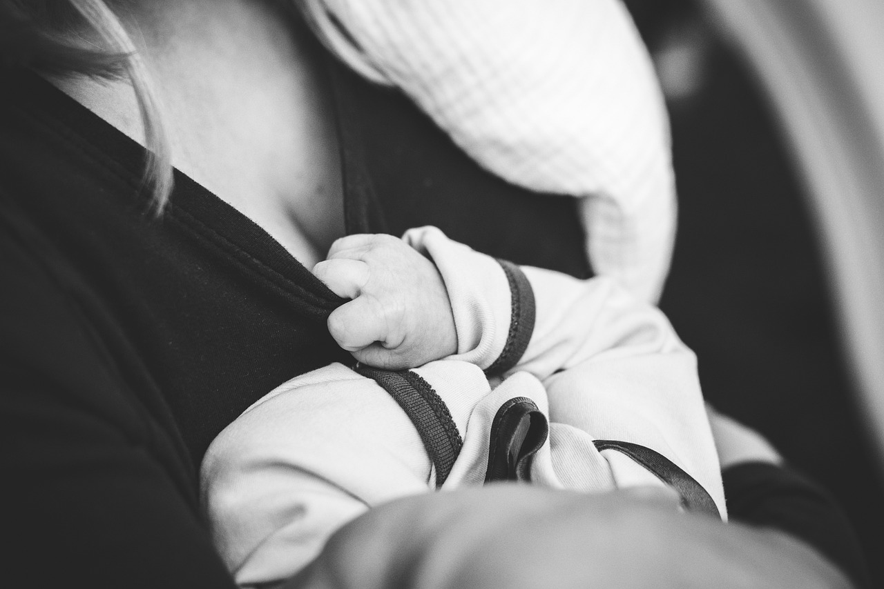découvrez les bienfaits de l'allaitement maternel pour la santé de votre bébé et de la mère. apprenez des conseils pratiques, des techniques et des réponses aux questions fréquentes pour faciliter cette expérience nourrissante et enrichissante.