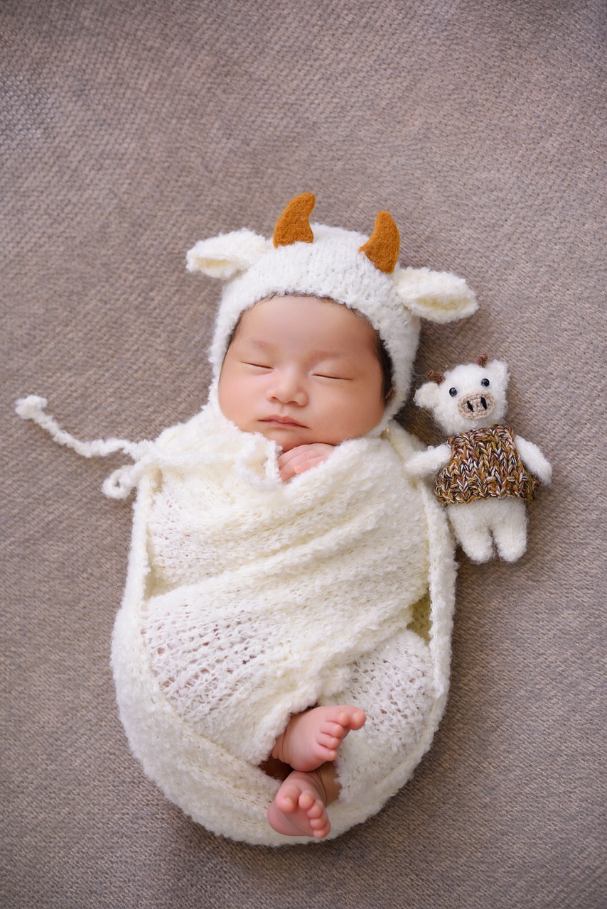 découvrez des conseils et astuces pour améliorer le sommeil de votre bébé. apprenez à établir une routine efficace, à créer un environnement apaisant et à mieux comprendre les besoins de sommeil de votre enfant. offrez à votre petit trésor des nuits paisibles et réparatrices.