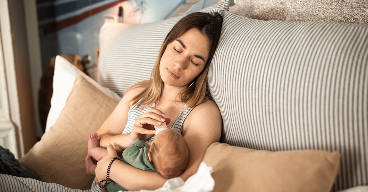 découvrez les rituels de maternité à travers le monde, plongeant dans des traditions fascinantes qui célèbrent la grossesse et l'arrivée d'un enfant. un voyage culturel riche en émotions et en pratiques uniques.