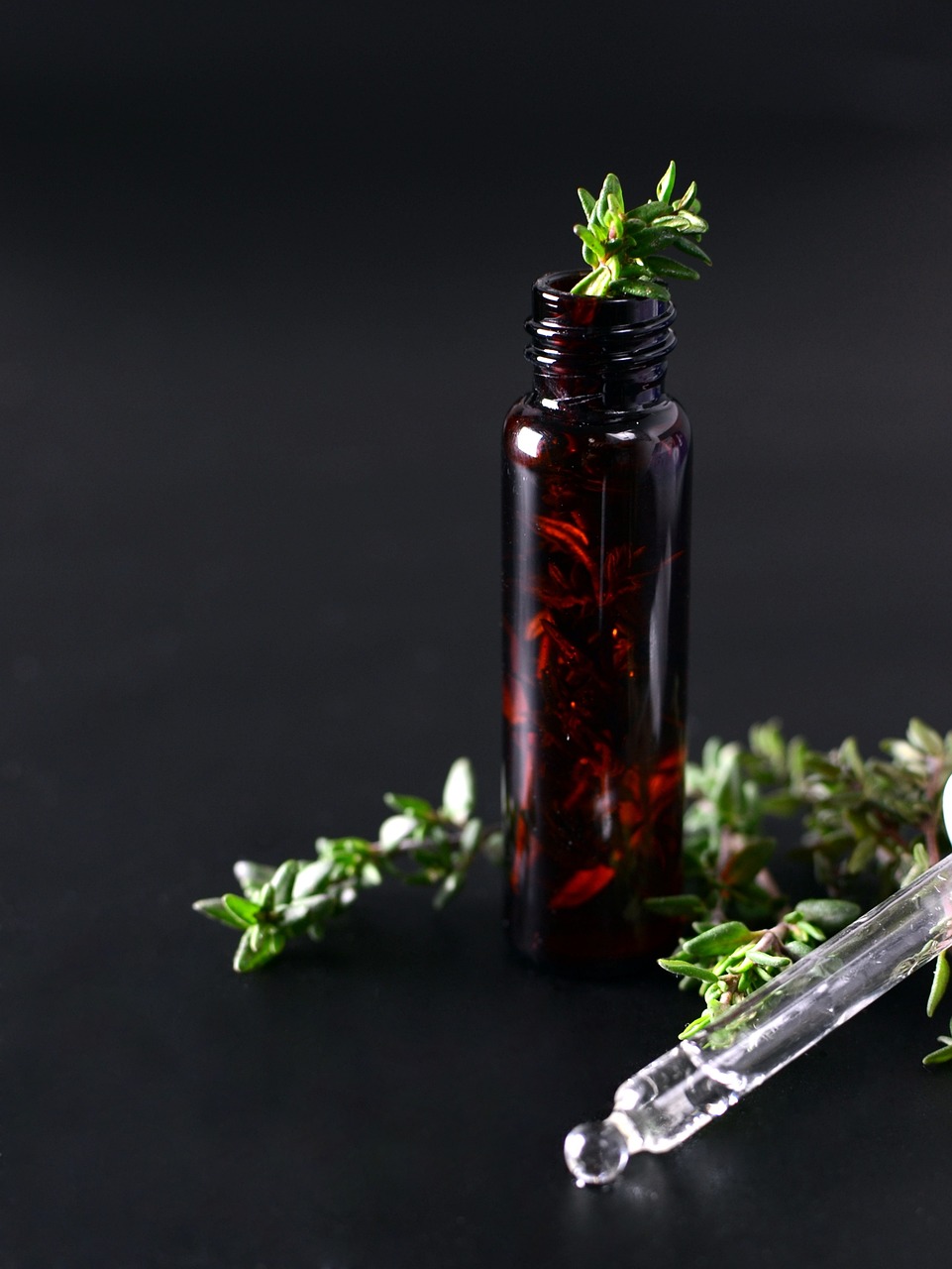 Quels sont les bienfaits des huiles essentielles pendant la grossesse ?