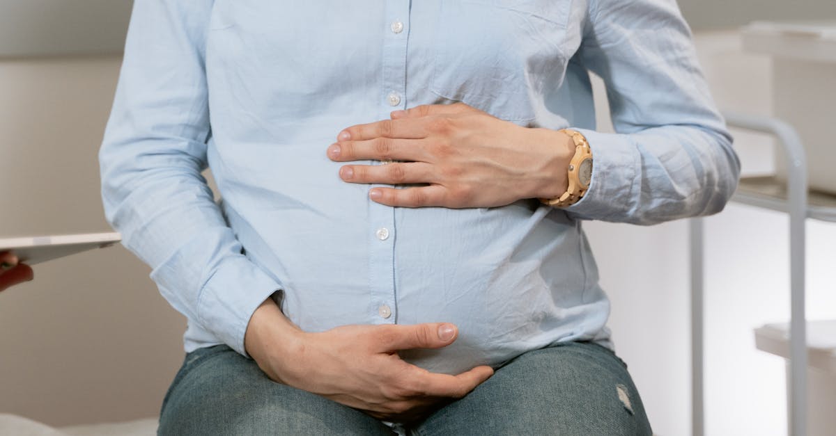 T-shirts de grossesse : le guide ultime pour allier confort et style