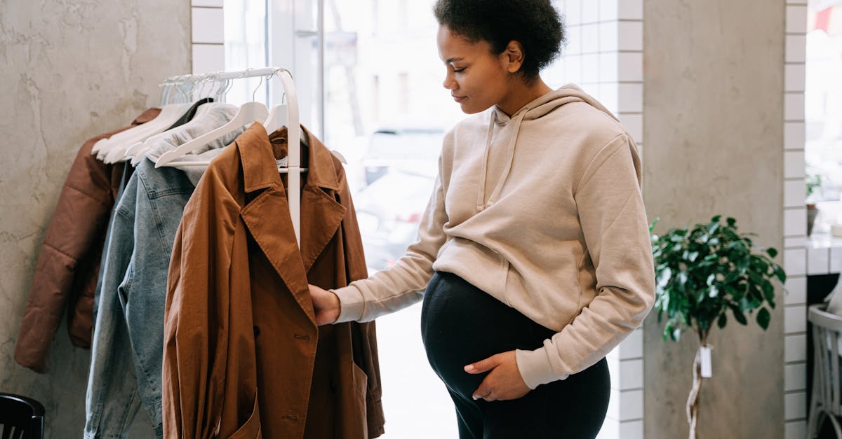Tendances mode maternité : comment rester stylée durant la grossesse